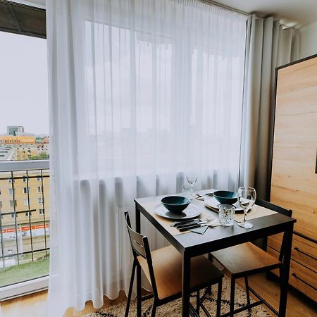 Komfortowy Apartament W Centrum Wroclawia 外观 照片